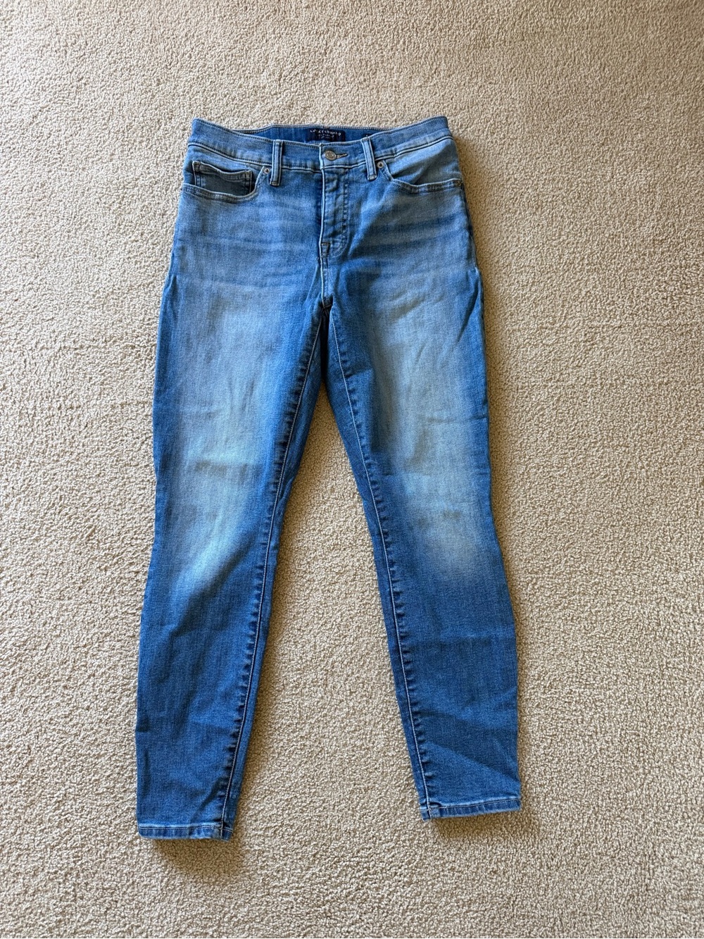 Lucky Brand Light Blue Ankle Jeans